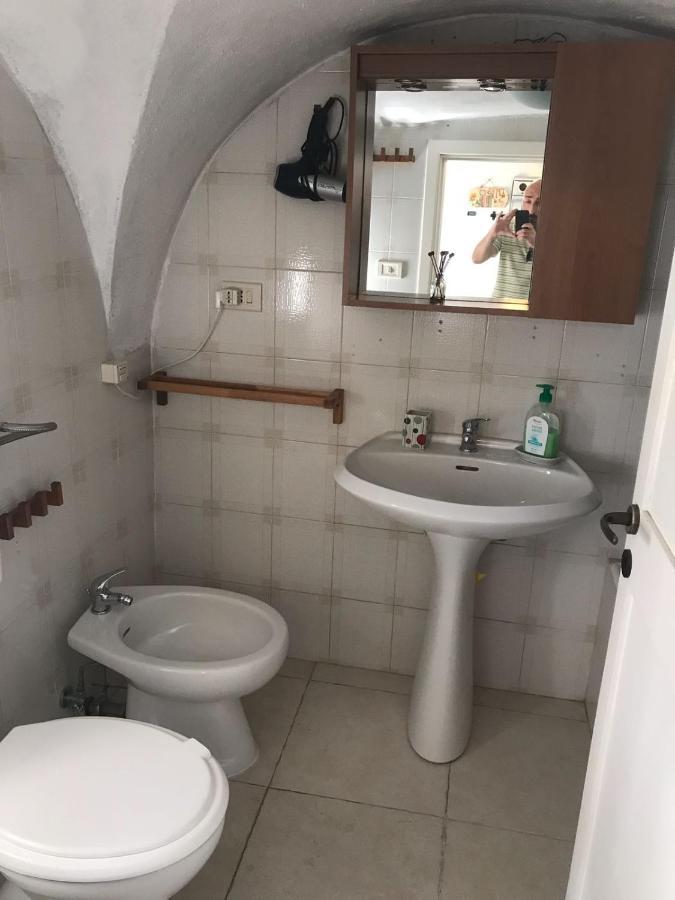 Vico Anglani Guest House Ostuni Bagian luar foto